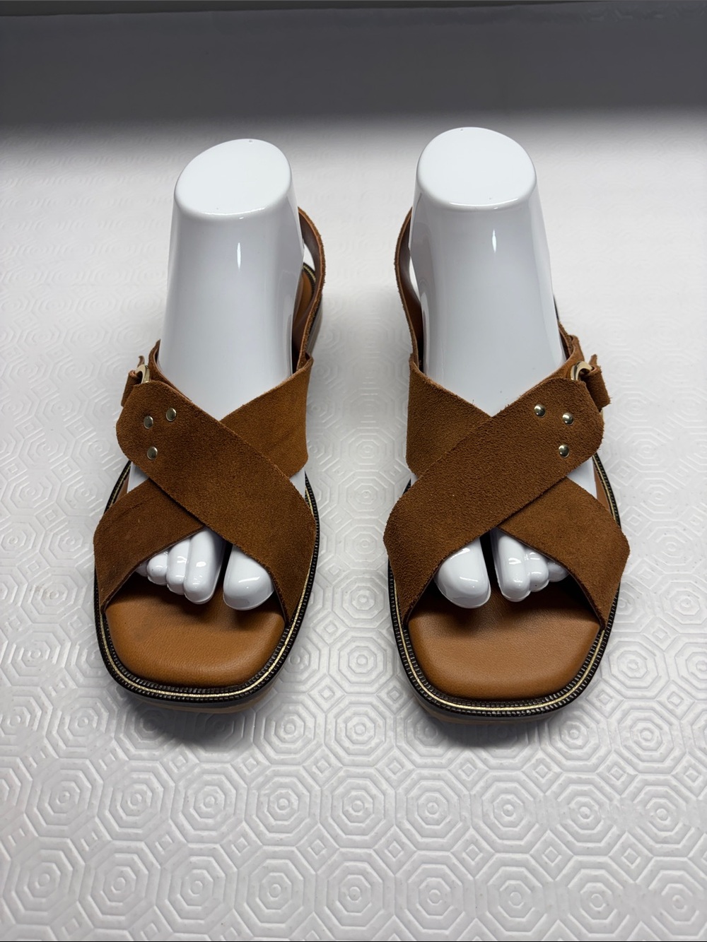 Lottini Strappy Leather Sandals Size 8/39 Colour Camel